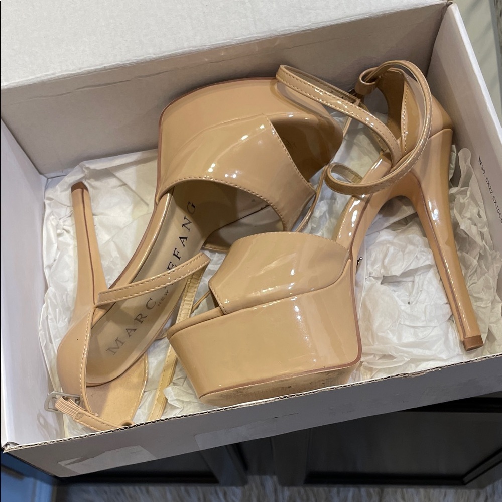 Marc Fisher Patent Platform Sandal in Nude
